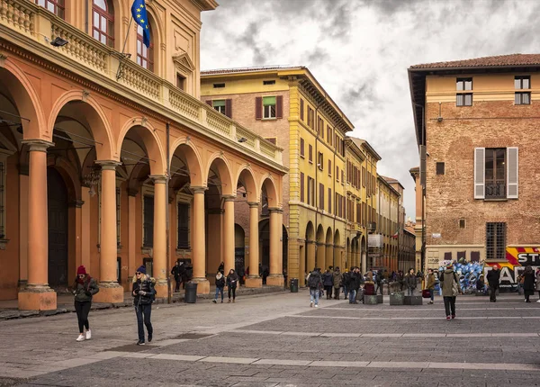 Piazza Guiseppe Verdi Bologna — Stok fotoğraf