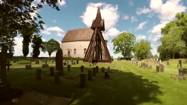 Klackeberga mittelalterliche Kirche — Stockvideo