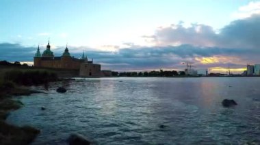 Kalmar gündoğumu zaman atlamalı, Ortaçağ Kalesi