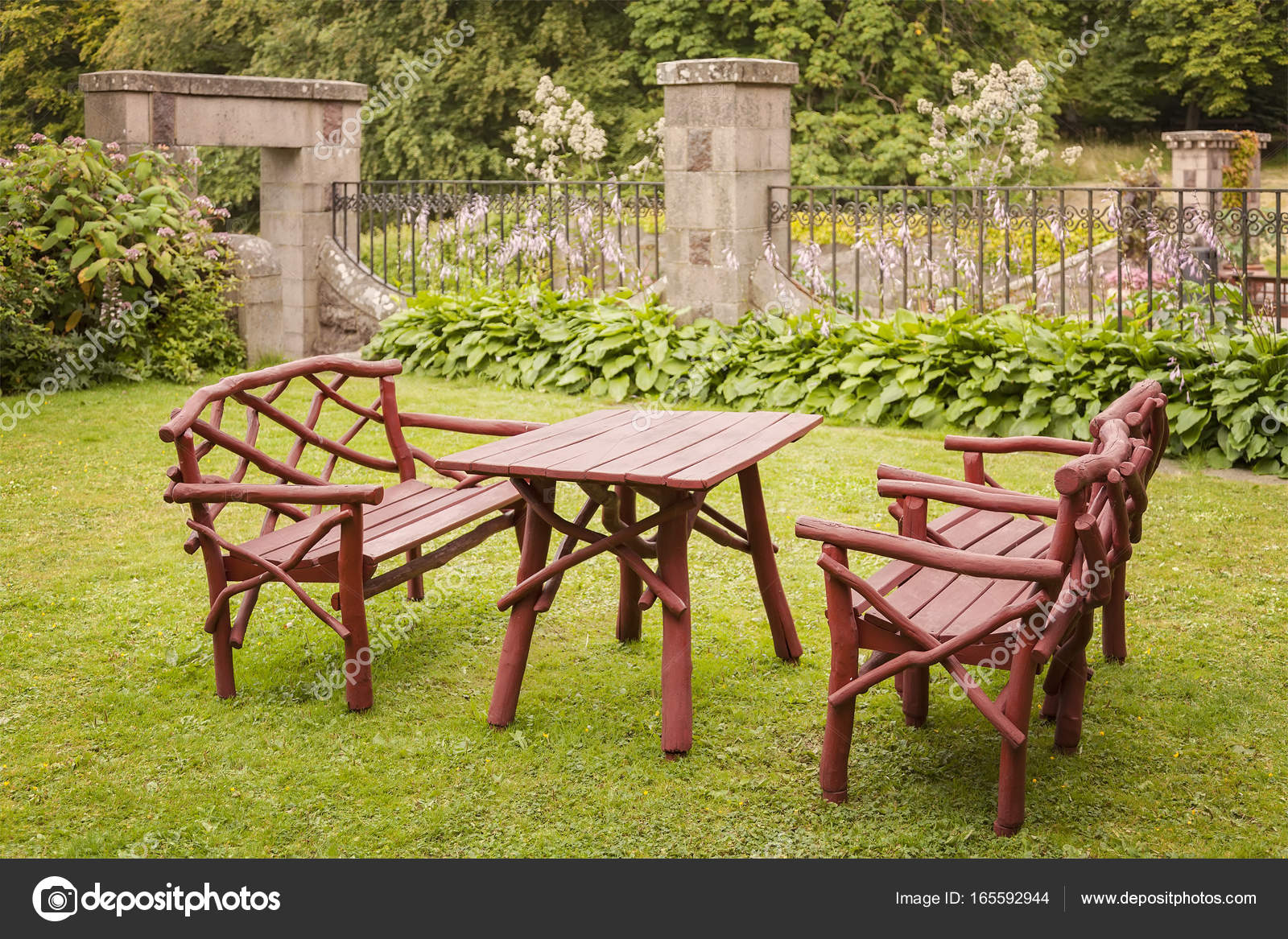 Wooden Garden Furniture Stock Photo Feferoni 165592944