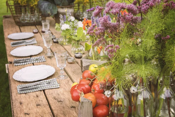 Jantar de jardim — Fotografia de Stock