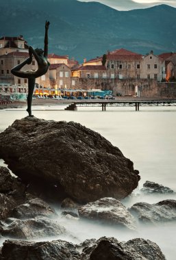 Budva Karadağ'ın heykeli