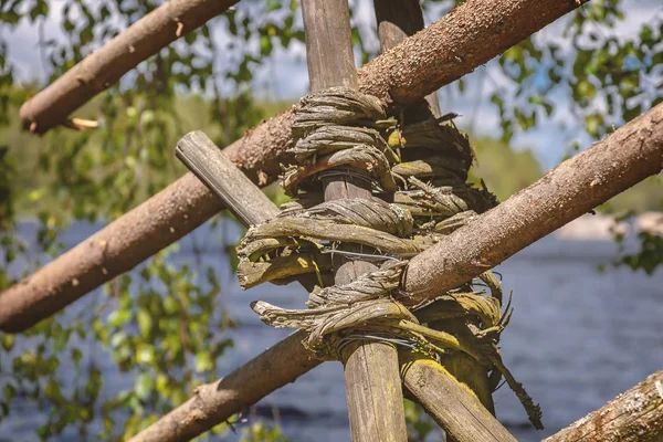 Traditional wattle fence tie — Stock Photo, Image