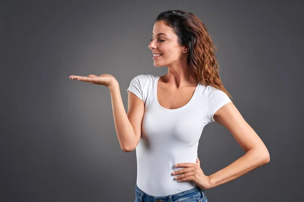 A Young woman — Stock Photo, Image