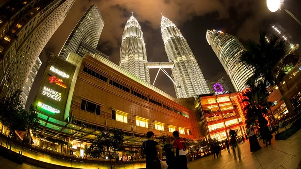 Vista notturna su Kuala Lumpur — Foto Stock