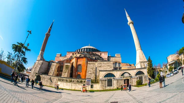 Вид на собор Святой Софии в Стамбуле — стоковое фото
