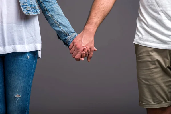 Mooi jong koppel in de studio — Stockfoto