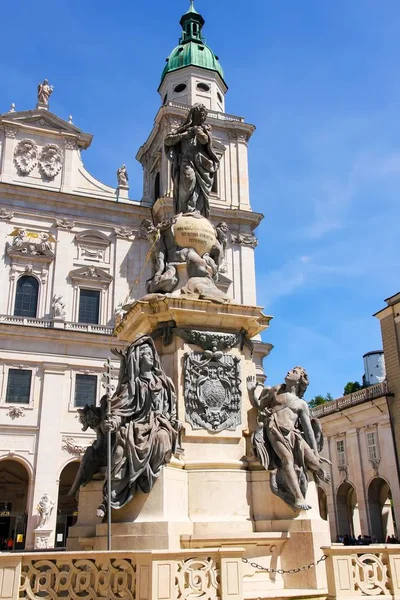 La famosa Catedral de Salzburgo —  Fotos de Stock