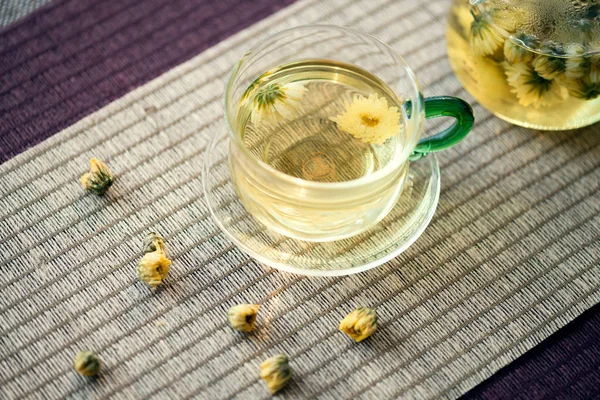 Ароматный чай Matricariarecutita — стоковое фото