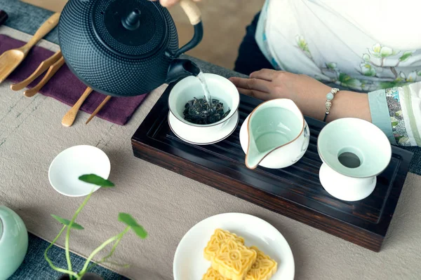 Chińskich ceremonii parzenia herbaty w pomieszczeniu — Zdjęcie stockowe