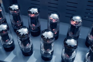 Vakum tüp amplifikatör kullanımı