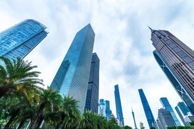 Şehirdeki ofis binası