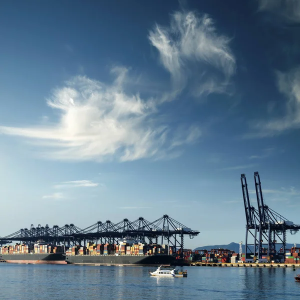 Container terminal in china — Stockfoto