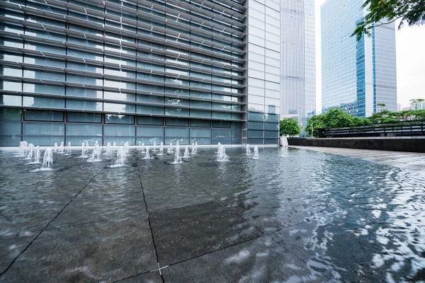 Office building in city — Stock Photo, Image