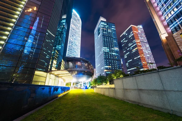 Ciudad por la noche — Foto de Stock