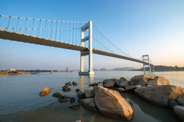 Ponts dans la ville balnéaire — Photo