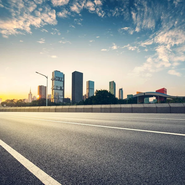 Empty asphalt roa — Stock Photo, Image