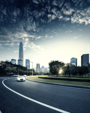 Kentsel yol kaldırım asfalt