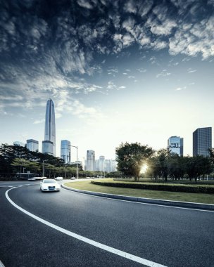 Kentsel yol kaldırım asfalt