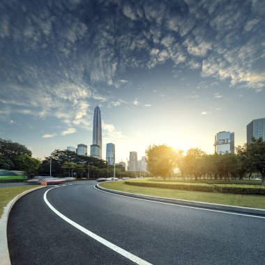 Kentsel yol kaldırım asfalt