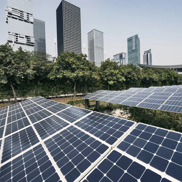 Solar panels in city — Stock Photo, Image