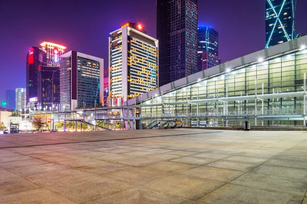 Het stadsplein — Stockfoto