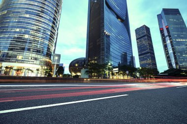 Guangzhou Rating geceleri