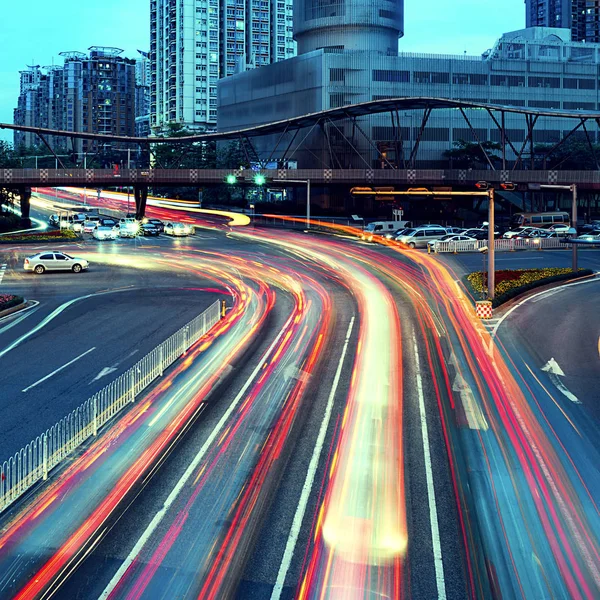 Stad bij nacht — Stockfoto