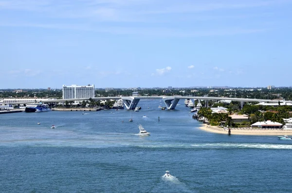 17 St. Baskül köprü Ft. Lauderdale — Stok fotoğraf