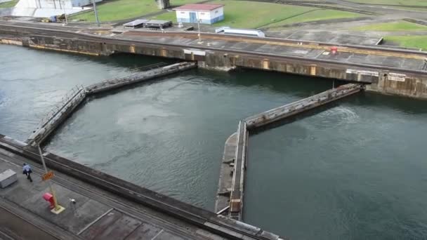 Zamki Gatun Kanale Panamskim — Wideo stockowe