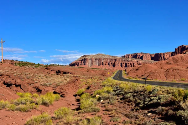 Bochtige Weg Door Rode Rotsen Van Capital Reef National Park — Stockfoto