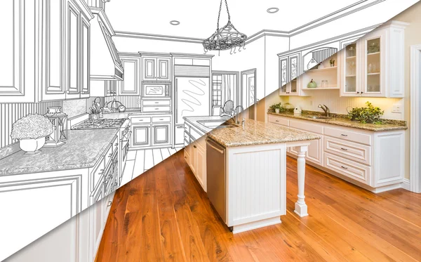 Διαγώνια διαίρεση της οθόνης του σχεδίου και φωτογραφία της νέας κουζίνας — Φωτογραφία Αρχείου