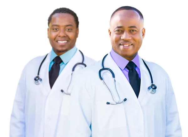 Dos médicos americanos frican aislados sobre un fondo blanco — Foto de Stock