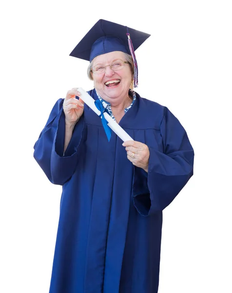 Absolvent šťastný starší dospělé ženy v čepici a šaty drží Diplom — Stock fotografie