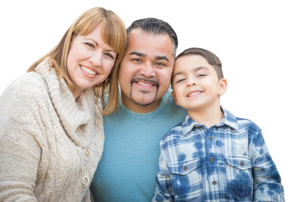 Feliz raça mista hispânica e caucasiana família isolada em um fundo branco . — Fotografia de Stock