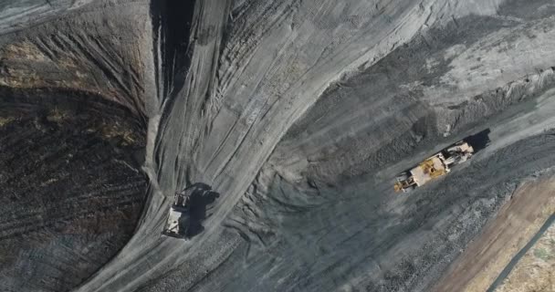 Overhead Ultra alta definição 4k aéreo de tratores no canteiro de obras . — Vídeo de Stock