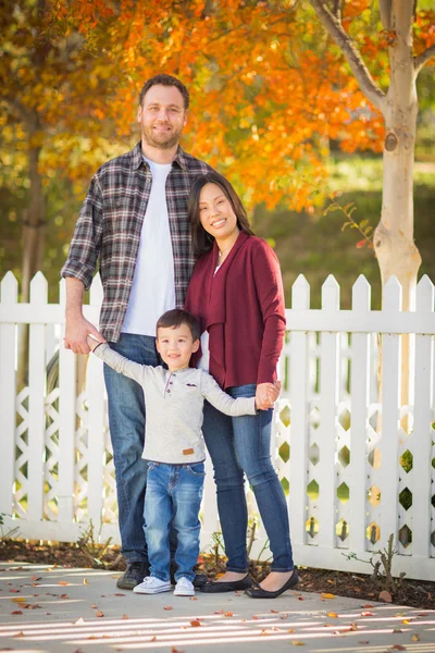 Outdoor Portrait of Mixed Race Chinese and Caucasian Parents and Child. — Stock Photo, Image
