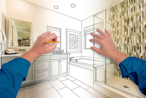 Mężczyzna ręce szkicowanie piękny niestatywardowe łazienka stopniowanie dla gotowy budowa — Zdjęcie stockowe