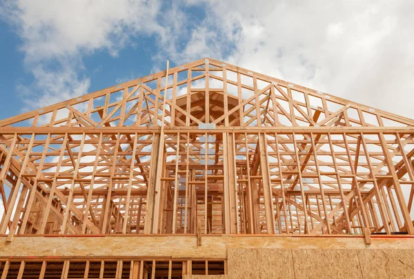 Cadre de la maison en bois Résumé sur le chantier de construction — Photo