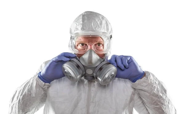 Hombre con traje de materiales peligrosos, gafas y máscara de gas aislados en blanco —  Fotos de Stock
