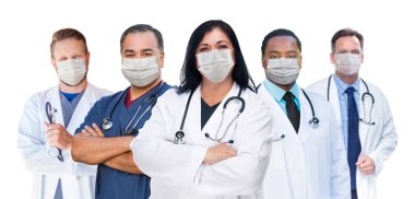Coronavirus salgınının ortasında tıbbi maske takan sağlık çalışanlarının çeşitliliği.