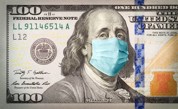 Benjamin Franklin Met Bezorgde Bezorgde Expressie Draagt Medische Gezichtsmasker Honderd — Stockfoto