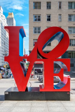 6 avenue New York merkezinde ünlü aşk tabelada