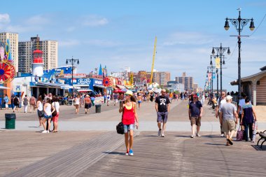 New York'un Coney Island renkli sahil sahil