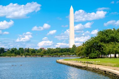 Washingto deprem havzasında genelinde görülen Washington Anıtı