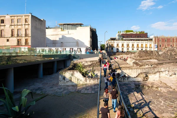 Templo Mayor, Mexico City şimdi ne büyük bir Aztek tapınak Harabeleri — Stok fotoğraf