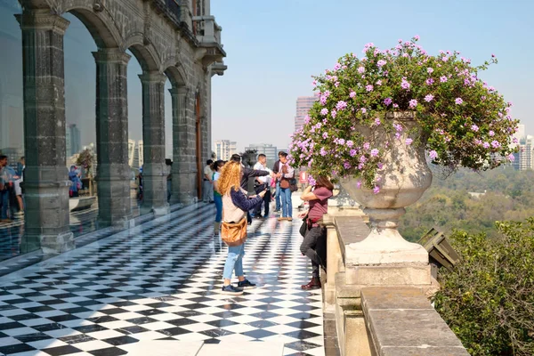 Musée national d'histoire au château de Chapultepec à Mexico — Photo