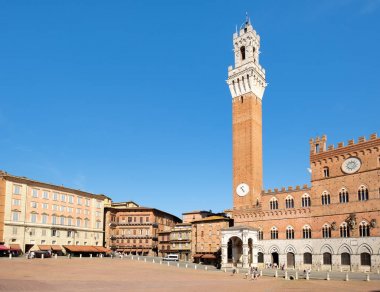 Piazza del Campo ve Palazzo Publico Ortaçağ şehri Siena, İtalya