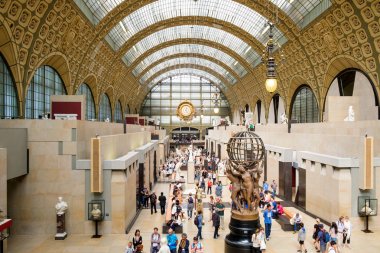 Ziyaretçi Musee d'Orsay Paris