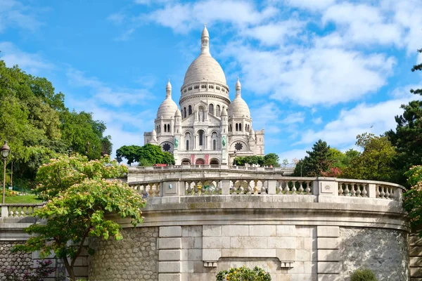 The Sacre Coeur Basilica in Montmartre, Paris — Stock Photo, Image